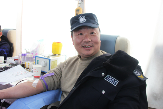 無償獻(xiàn)血 濟(jì)世于民——北醫(yī)大制藥股份有限公司積極開展冬季愛心獻(xiàn)血活動